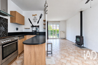  maison le-perray-en-yvelines 78610