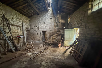  maison le-poire-sur-velluire 85770