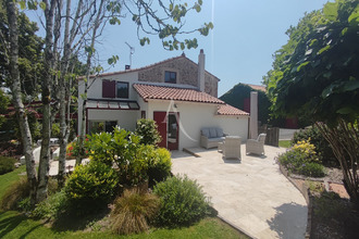  maison le-poire-sur-vie 85170