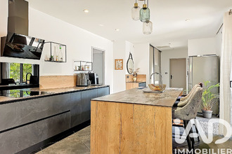  maison le-thor 84250