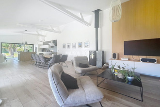  maison le-tour-du-parc 56370