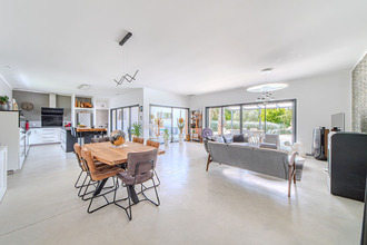  maison lecques 30250