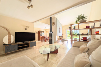  maison ledeuix 64400