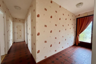  maison lencloitre 86140