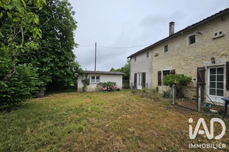  maison les-adjots 16700