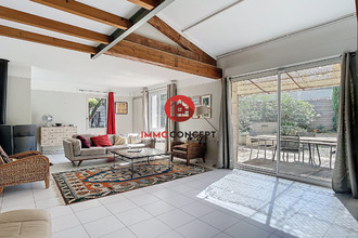  maison les-angles 30133