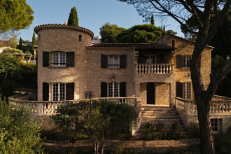  maison les-angles 30133