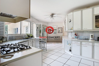  maison les-angles 30133