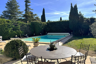  maison les-angles 30133