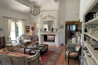  maison les-angles 30133