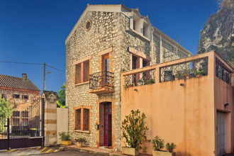  maison les-angles 30133