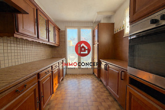  maison les-angles 30133