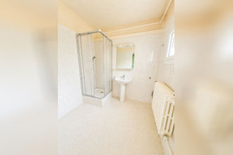  maison les-angles 30133