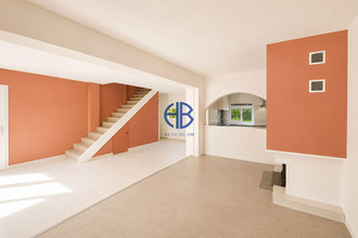  maison les-avenieres 38630