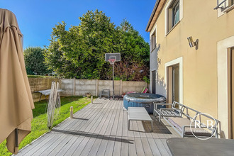  maison les-clayes-sous-bois 78340