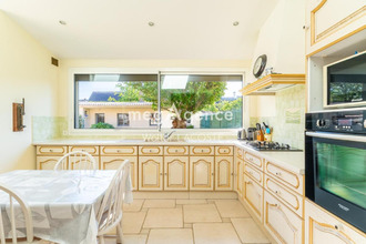  maison les-clayes-sous-bois 78340