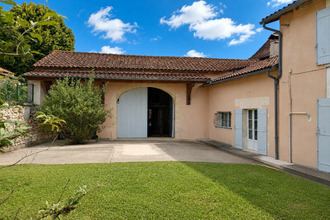 maison les-essards 16210