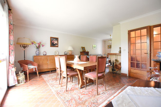  maison les-essarts-le-roi 78690