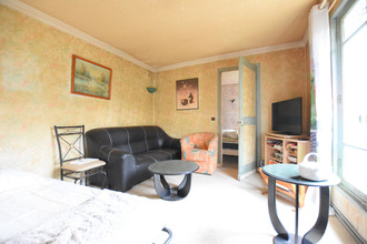  maison les-essarts-le-roi 78690