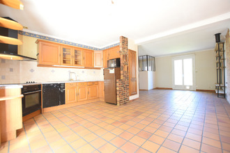  maison les-essarts-le-roi 78690