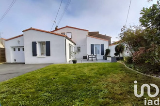  maison les-herbiers 85500