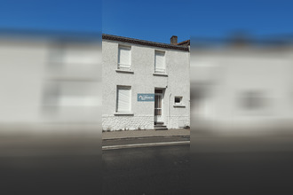  maison les-herbiers 85500