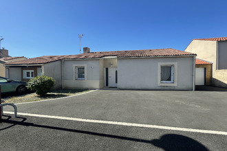  maison les-herbiers 85500
