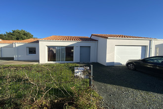  maison les-herbiers 85500