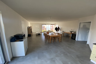  maison les-herbiers 85500