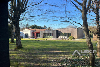  maison les-herbiers 85500