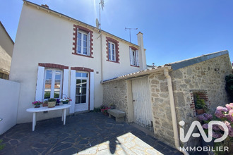  maison les-herbiers 85500