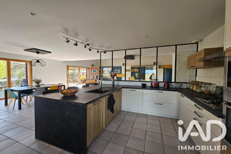  maison les-herbiers 85500