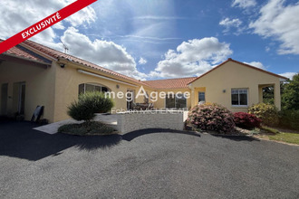  maison les-landes-genusson 85130