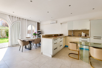  maison les-lilas 93260