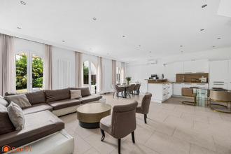  maison les-lilas 93260