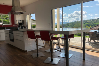  maison les-martres-de-veyre 63730