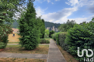  maison les-mees 04190