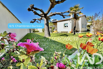  maison les-mees 04190