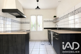  maison les-mees 04190