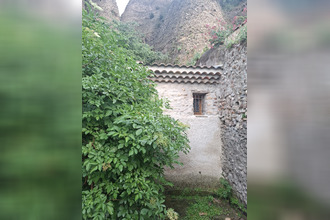  maison les-mees 04190