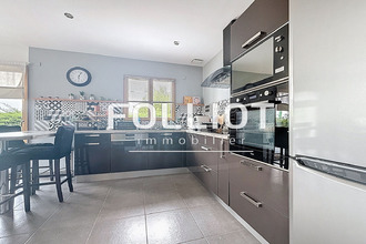  maison les-moitiers-d-allonne 50270