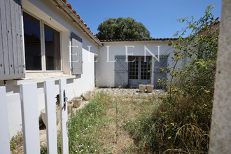  maison les-portes-en-re 17880