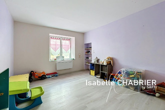  maison les-rairies 49430