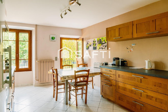  maison les-vans 07140