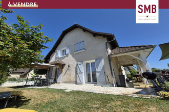  maison lescar 64230