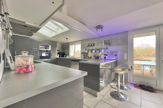  maison lesches 77450