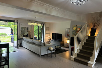  maison lesigny 77150