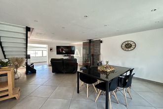  maison lesperon 07660