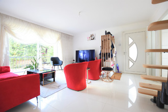  maison levis-st-nom 78320