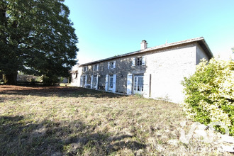 maison lezay 79120